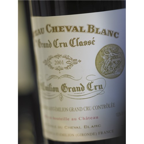 Château Cheval Blanc - Saint-Emilion Grand Cru 2009 b5952cb1c3ab96cb3c8c63cfb3dccaca 