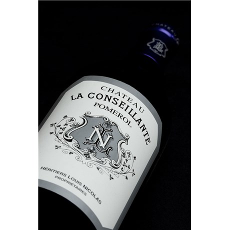 Château La Conseillante - Pomerol 1995 4df5d4d9d819b397555d03cedf085f48 