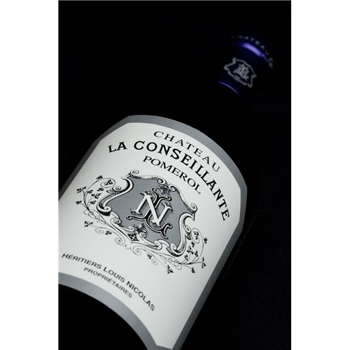 Château La Conseillante - Pomerol 2010 4df5d4d9d819b397555d03cedf085f48 